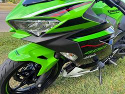 2022 Kawasaki NINJA 400 KRT INSPIRED CG Green