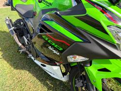 2022 Kawasaki NINJA 400 KRT INSPIRED CG Green