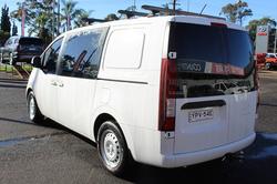 2025 Hyundai STARIA LOAD