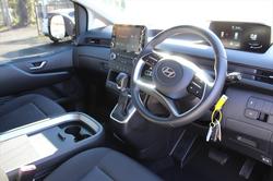 2025 Hyundai STARIA LOAD