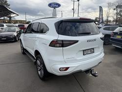2023 Isuzu MU-X