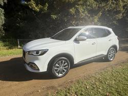 2022 MG HS Vibe