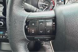 2023 Toyota Hilux SR5