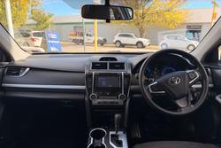 2016 Toyota Camry Altise