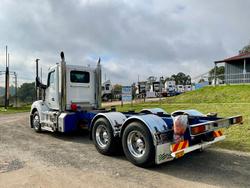 2018 Kenworth T610 SAR WHITE
