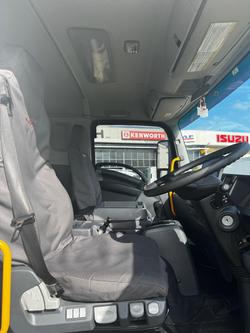 2022 Isuzu F Series FRR110-260 Freightpack