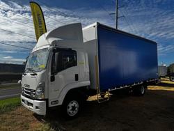 2022 Isuzu F Series FRR110-260 Freightpack