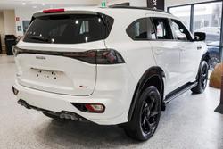 2025 Isuzu MU-X X-TERRAIN