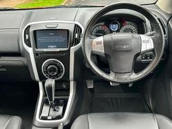 2018 Isuzu MU-X LS-T