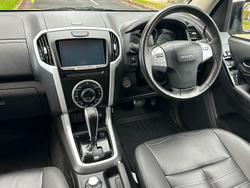 2018 Isuzu MU-X LS-T