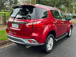 2018 Isuzu MU-X LS-T