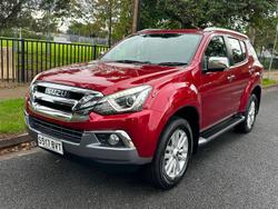 2018 Isuzu MU-X LS-T