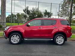 2018 Isuzu MU-X LS-T
