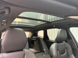 2021 Volvo XC60 B6 R-Design