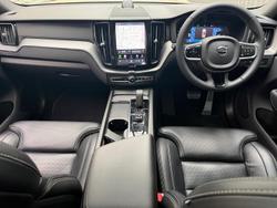 2021 Volvo XC60 B6 R-Design