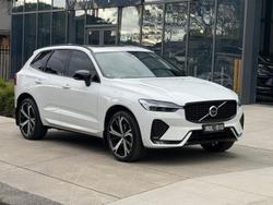 2021 Volvo XC60 B6 R-Design