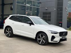 2021 Volvo XC60 B6 R-Design