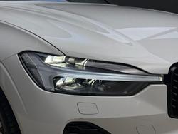 2021 Volvo XC60 B6 R-Design