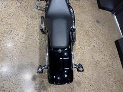2010 Harley-Davidson Softail Custom 1584 (FXSTC) Softail Black