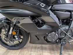 2025 Yamaha 2025 YAMAHA 655CC YZF-R7LAS