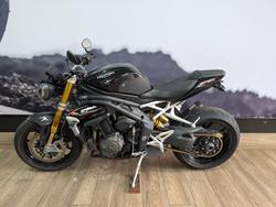 2022 Triumph SPEED TRIPLE 1200 RS Black