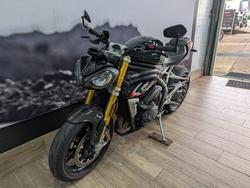 2022 Triumph SPEED TRIPLE 1200 RS Black