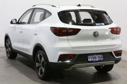 2023 MG ZS Essence