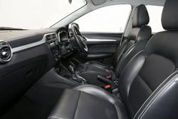2023 MG ZS Essence