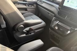 2025 Ford Tourneo Active