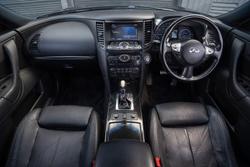 2015 INFINITI QX70 S Premium