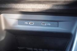 2025 CUPRA Leon VZe