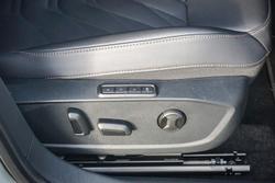 2025 CUPRA Leon VZe