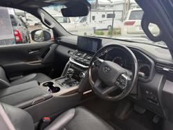2024 Toyota Landcruiser VX