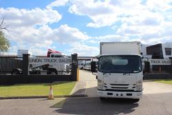 2023 Isuzu N Series NNR 45-150 Vanpack WHITE