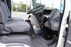 2023 Isuzu N Series NNR 45-150 Vanpack WHITE