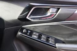 2022 Isuzu MU-X LS-T
