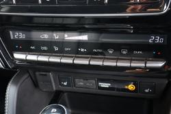 2022 Isuzu MU-X LS-T