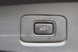 2022 Isuzu MU-X LS-T