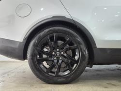 2020 Land Rover Discovery SD6 HSE