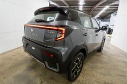 2025 Mahindra XUV3XO AX7L