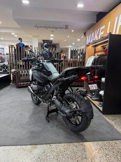 2026 BMW Motorrad R 1300 GS TRIPLE BLACK BLACK STORM METALLIC