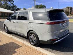 2022 Kia Carnival S