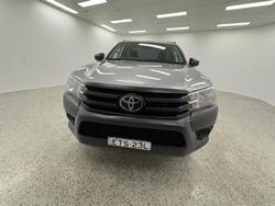 2022 Toyota Hilux Workmate TGN121R 4x2 Silver Sky