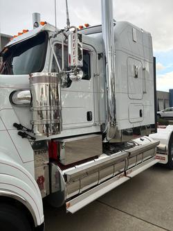 2024 Kenworth T909 T909