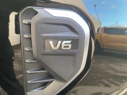 2025 Ford Everest Platinum