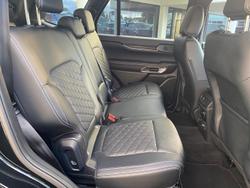 2025 Ford Everest Platinum