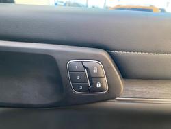2025 Ford Everest Platinum