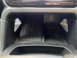 2025 Ford Everest Platinum