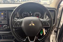 2018 Mitsubishi Outlander ES