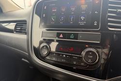 2018 Mitsubishi Outlander ES